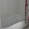Tub in the master bath of the Watauga rental house